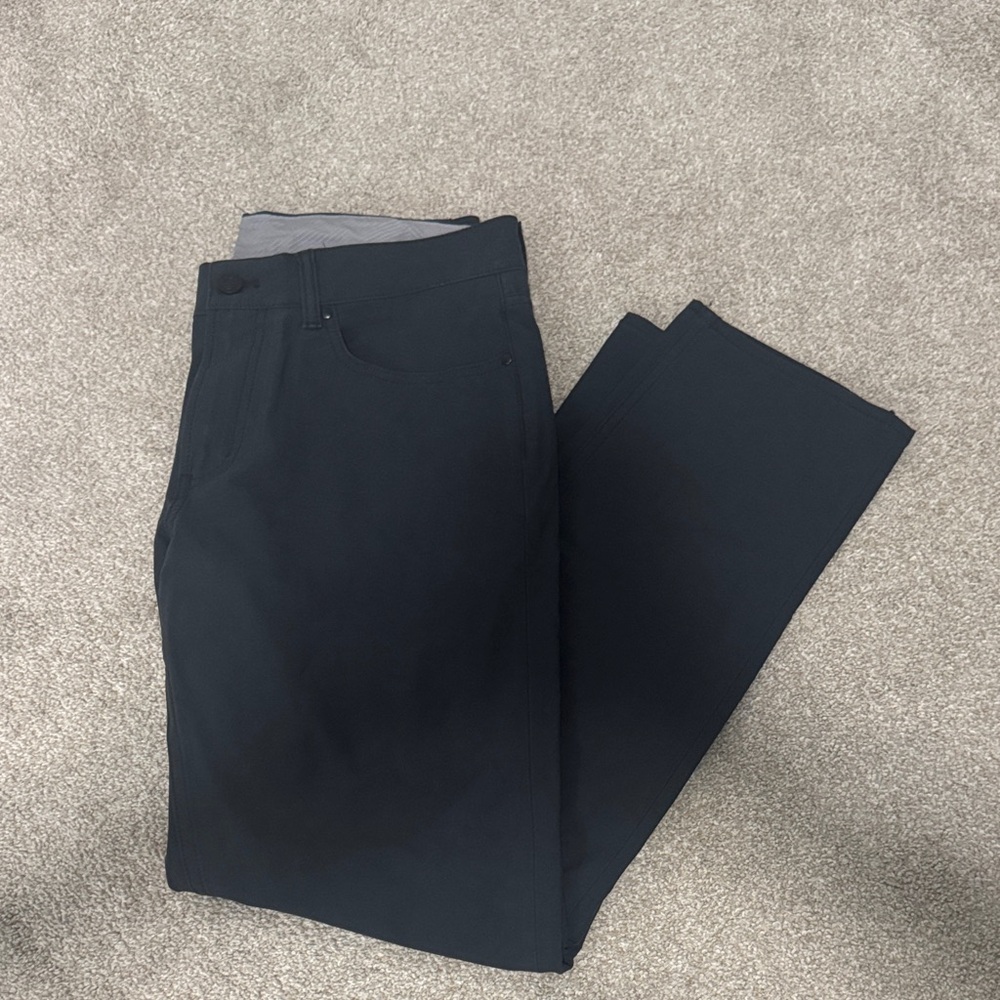 Vineyard Vines on-the-go 5-pocket pant Men's Dark Black pants
